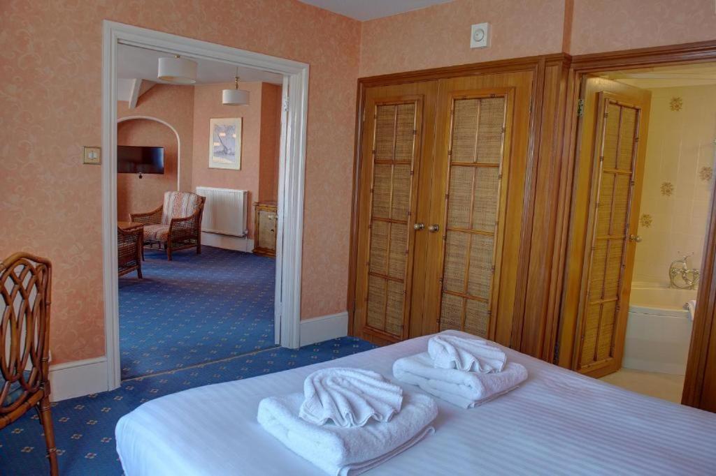 The Orwell Hotel Felixstowe Εξωτερικό φωτογραφία