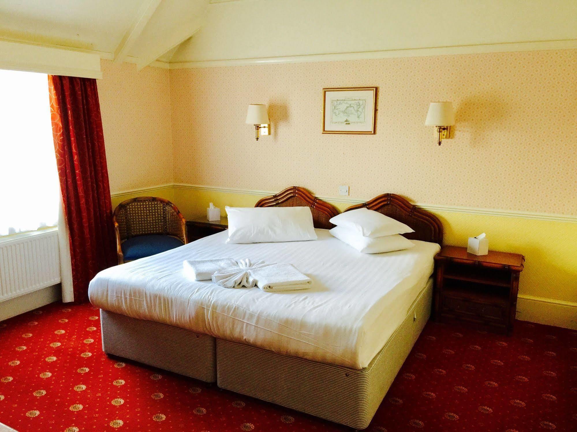 The Orwell Hotel Felixstowe Εξωτερικό φωτογραφία