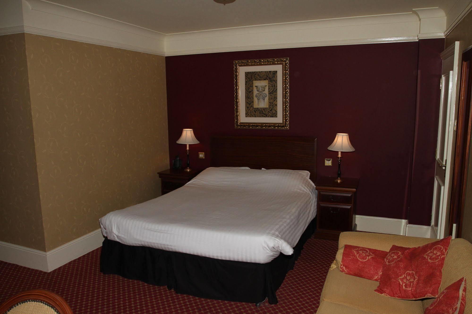 The Orwell Hotel Felixstowe Εξωτερικό φωτογραφία